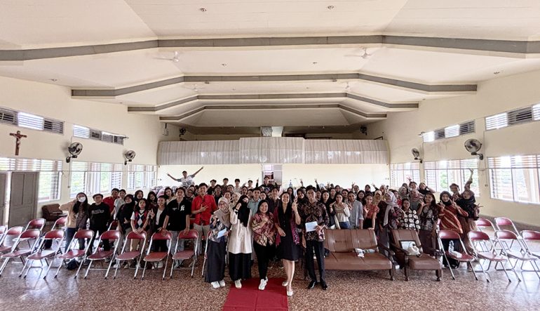 Public Speaking Workshop: Confident in Building the Future
